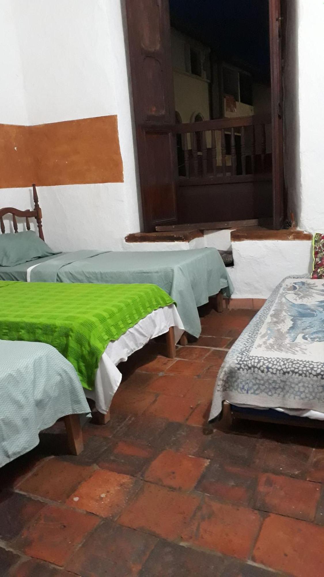 Hotel La Casa De La Nona San Gil Zimmer foto